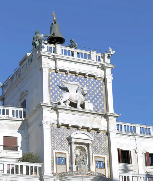 Venice famous clock tower with statues — Stock Photo, Image