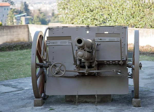 Vecchio cannone della prima guerra mondiale — Foto Stock