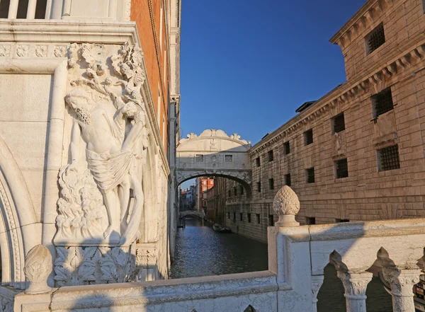 Most Westchnień w Wenecji we Włoszech bez ludzi — Zdjęcie stockowe