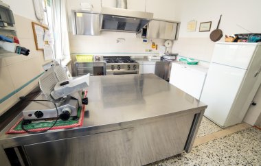 Paslanmaz Çelik Mutfak gaz sobası ve endüstriyel bir et sl