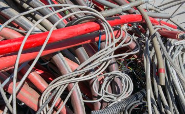 Kırmızı elektrik kablo ve diğer uzunlukları du bakır tel