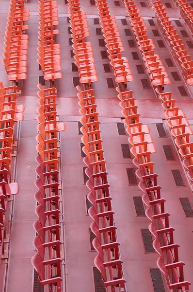Empty chairs of iron before the musical concert — Stock Photo, Image