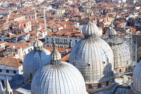 Grande cupola della Basilica di San Marco a Venezia — Foto Stock