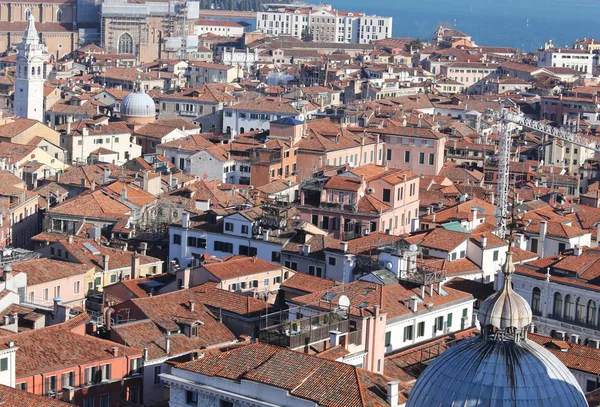 Houses and buildings in the VENICE City in Italy — Stock Photo, Image