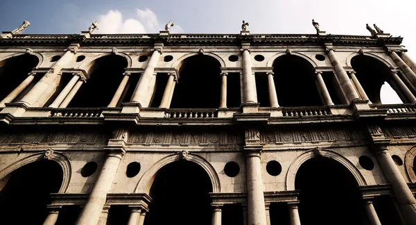 Fantástica basílica paladiana blanca en Vicenza italia — Foto de Stock