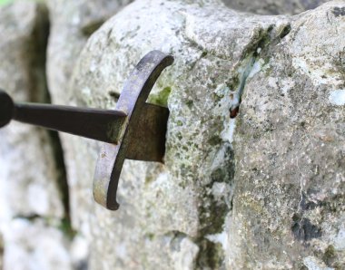 Excalibur fo kral arthur taş ünlü kılıç