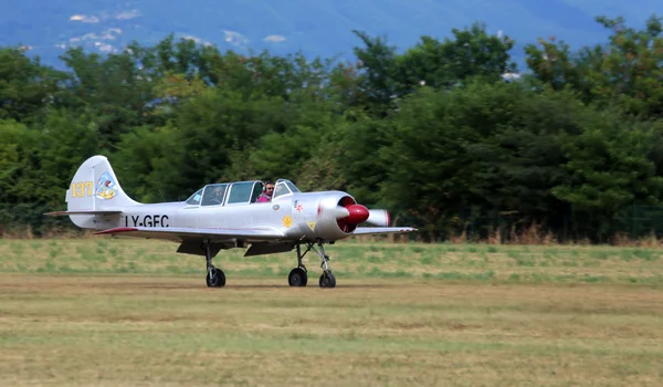 Thiene, Vicenza - Itália. 26 Julho, 2015: importante show aéreo cal — Fotografia de Stock