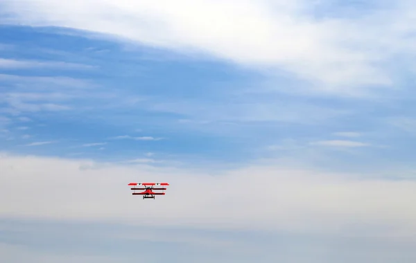 Thiene, Vicenza - Itália. 26 de julho de 2015: Red Triplane Fokker DR — Fotografia de Stock