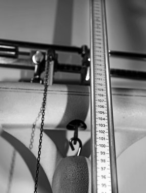 Sağlık Kliniği çocuklarda ölçmek için vintage Pediatrik ölçek