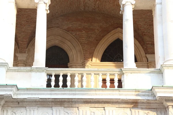 Vicenza Italy detail of the columns of the artistic historical b — Stock Photo, Image