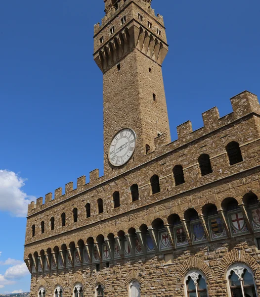 Florencia Italia Edificio histórico de torre del reloj llamado Palazzo Vecc — Foto de Stock