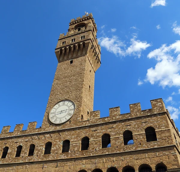 フィレンツェ イタリア歴史的な時計塔の建物 — ストック写真