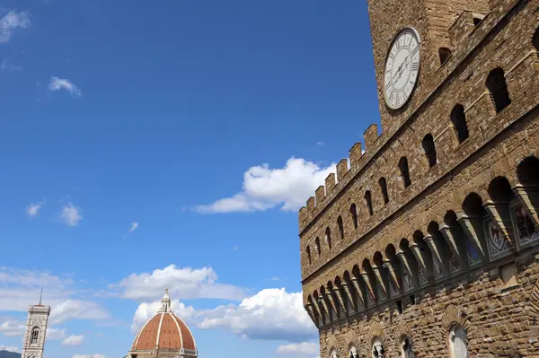 Florence Italie Tour de l'horloge historique et cathédrale du dôme — Photo