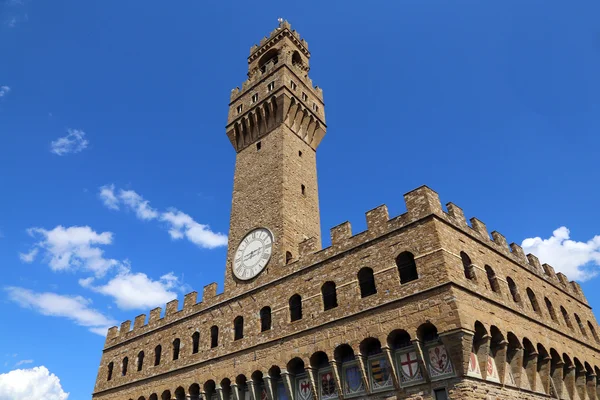 Florencia Italia Edificio histórico de torre del reloj en la plaza principal — Foto de Stock