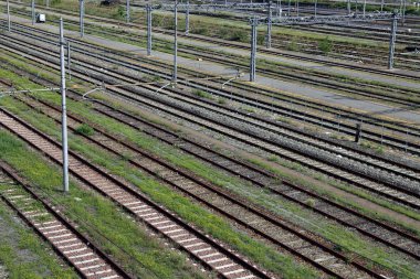 tren rayları, şehrin bir tren Kavşağı