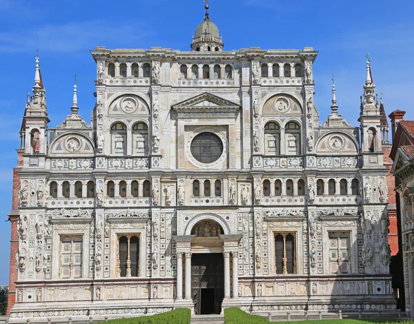 Great artistic marble facade of the Church called Certosa di Pav — Stock Photo, Image