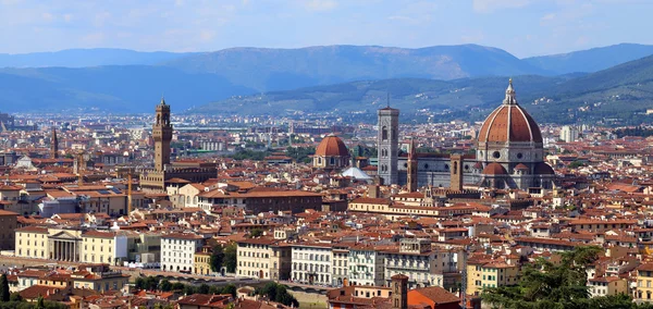 İtalya Floransa panoramik kubbe çan kulesi — Stok fotoğraf