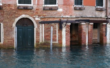 Venice evleri yüksek gelgit sırasında