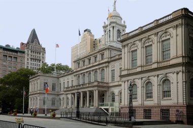 New York, New York, ABD - 27 Ağustos 2025: Manhattan 'daki New York belediyesinin merkezi