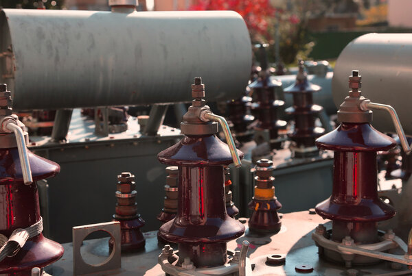 трансформаторы устарели и сломаны электрические подстанции
