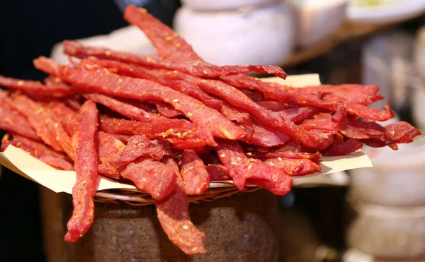 Reepjes vlees pittige genaamd coppiette typische culinaire specialt — Stockfoto
