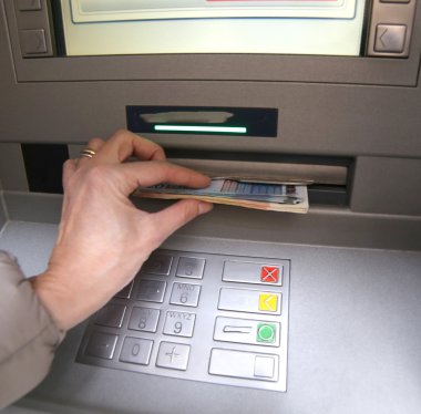 Avrupa para--dan Atm para çekme