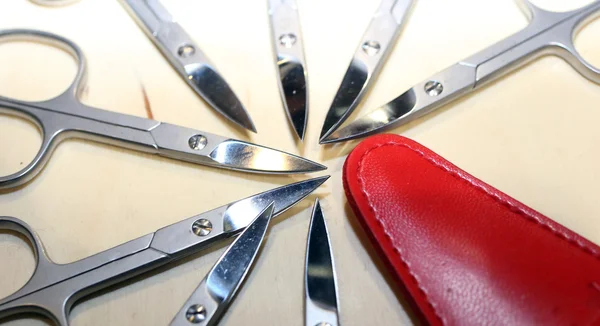 Магазин ножниц для ногтей в маникюре — стоковое фото