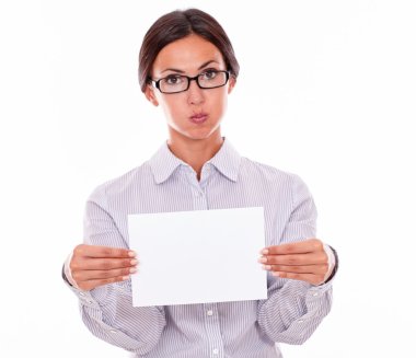 Tabela ile esmer işkadını vurguladı