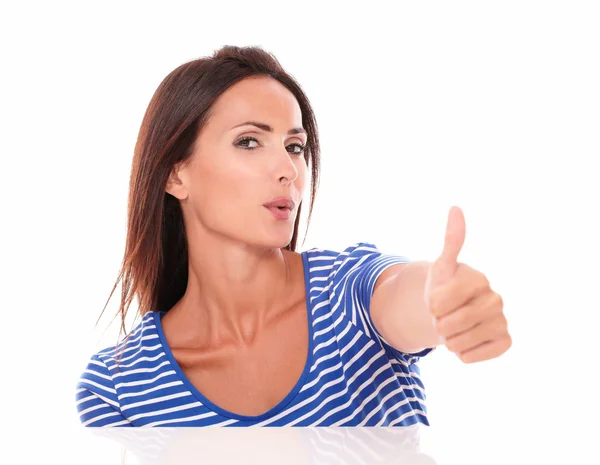 Sexy woman in blue t-shirt with thumbs up — Stock Photo, Image