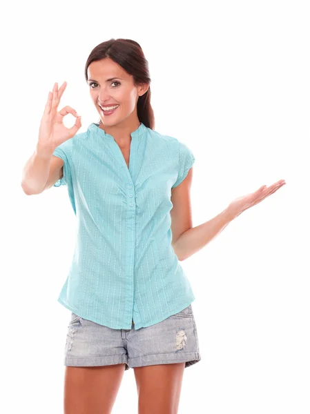 Lovely woman gesturing a great job — Stock Photo, Image