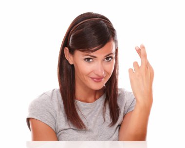 Oldukça genç bayan bir dilek yapma