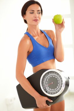 İspanyol kadın diyet meyve ve egzersiz