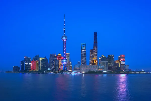 Shanghai & Blue Hour — Stockfoto