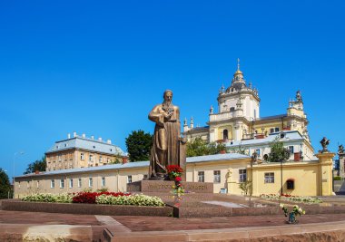 Andrew Sheptytsky anıt ve st. George Kilisesi Lviv Ukrayna