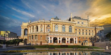 Ukrayna Odessa Ulusal Akademik Tiyatrosu