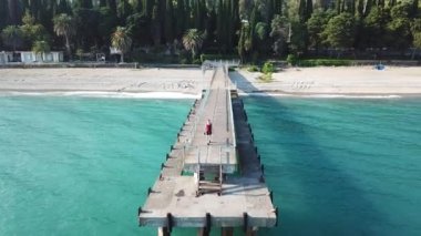 Pitsunda, Abhazya sahilindeki hava manzarası..