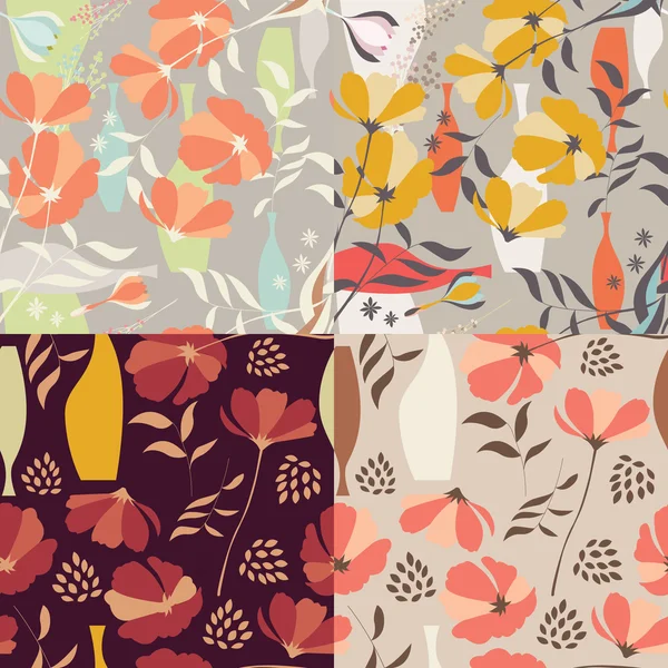 Sammlung von vier vektorlosen Mustern mit floralen Elementen — Stockvektor