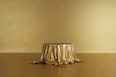 Altın arka planda lüks kumaşlı altın ürün sahnesi podyumu. Minimal moda. Geometri konsepti. Sergi ve iş tanıtım aşaması. 3B resimleme grafiksel tasarımı