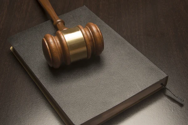 Ahşap yargı verdi;