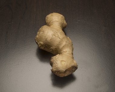 Organik zencefil kökü