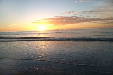 Mexico Körfezi 'nde her akşam Indian Rocks Beach Florida' da.