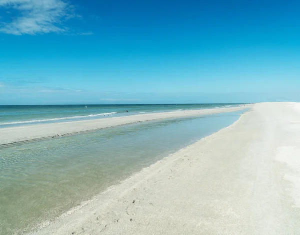 Όμορφη Λευκή Άμμο Στην Παραλία Στο Indian Rocks Beach Στη — Φωτογραφία Αρχείου