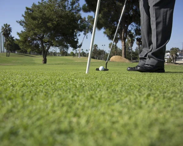 Colocando e Golfista — Fotografia de Stock