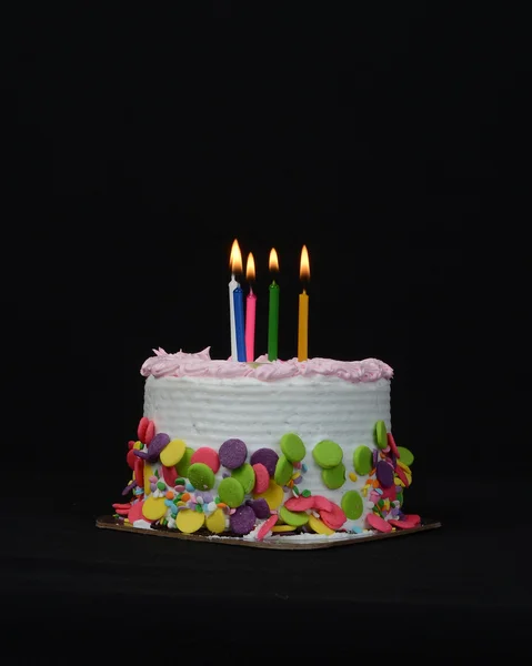 Τούρτα γενεθλίων και κεριά — Φωτογραφία Αρχείου