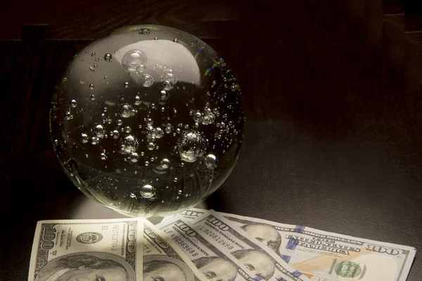 Crystal Ball and Money — Stock Photo, Image