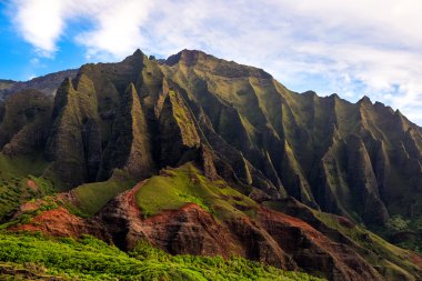 Ayrıntı Manzaralı Na Pali engebeli kayalıklarla, Kauai