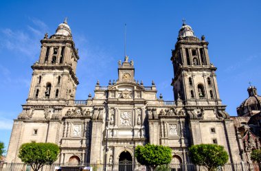 Katedral Metropolitana Mexico City'de önden görünümü