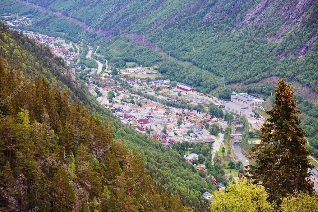 View over Rjukan, Norway — Stock Photo © destillat #103474034