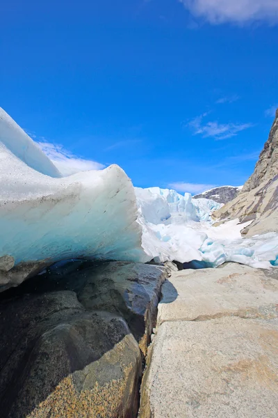 Glacier Nigardsbreen dans le parc national Jostedalsbreen — Photo