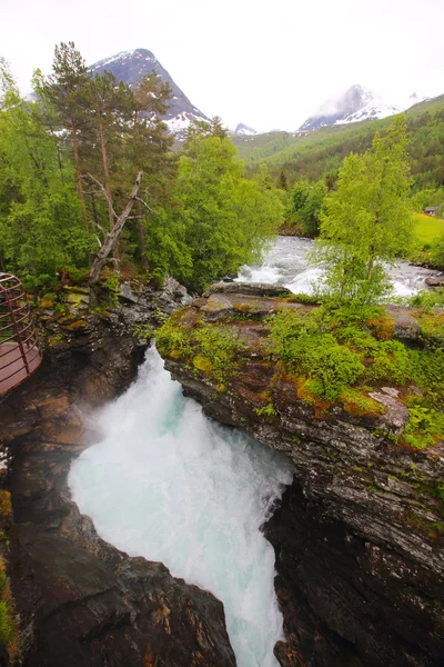 Rio Glacial, Noruega — Fotografia de Stock